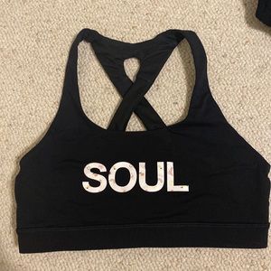 SoulCycle/Lululemon bra